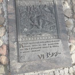 VI tablica legendy o założeniu miasta