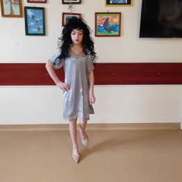 Kasia na pokazie mody.