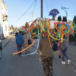 Marsz grup z Marzanną.