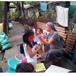 Szkoła dla biednych dzieci na Filipinach