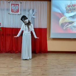 Uczennica jako Biały Orzeł