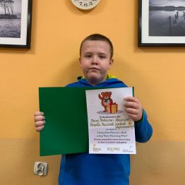 Wręczony dyplom przez Fundację 