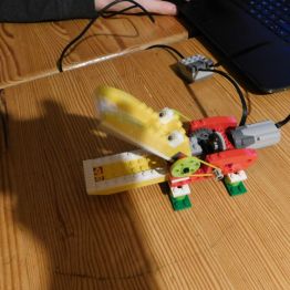 krokodyl z klocków lego
