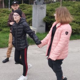 Spacerkiem wzdłuż Ali znanych ludzi.