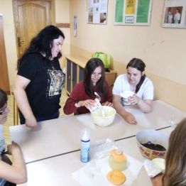 przygotowywanie deseru