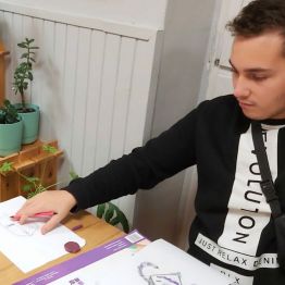 Młodzież podczas zajęć