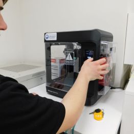 praca z drukarką 3D