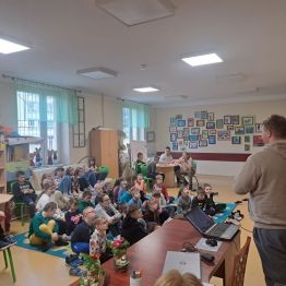 Na prezentowanych zdjęciach, dzieci mogły zobaczyć jakie śmieszne miny robią foki. 