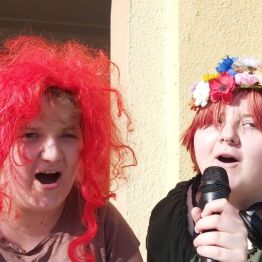 Wychowankowie podczas zabawy