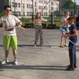 Wychowankowie podczas zabawy