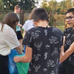 Wychowankowie podczas akcji.