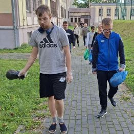 Wychowankowie podczas akcji.