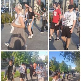Wychowankowie idą spacerem do Rezerwatu Przyrody „Kadzielnia”. 