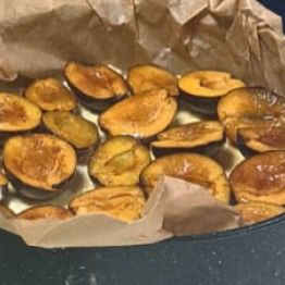 Śliwki na cieście.