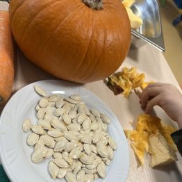 Oczyszczone pestki dyni. 