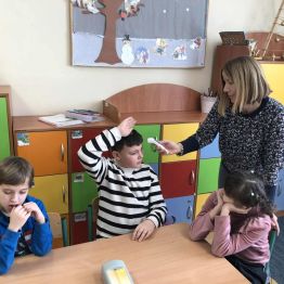 Pomiar temperatury ciała.