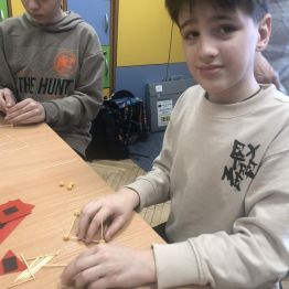 Zapoznanie z figurami geometrycznymi