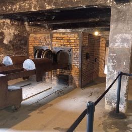 zdjęcie w Muzeum przedstawiające krematoria