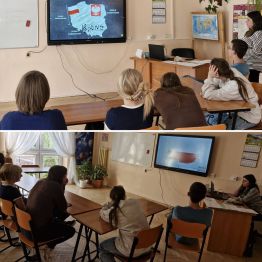 Wychowankowie oglądają film edukacyjny, przedstawiający genezę, znaczenie historyczne oraz sposób obchodzenia Świąt Majowych we współczesnej Polsce. 