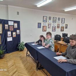 Rozwiązywanie zadań konkursowych.