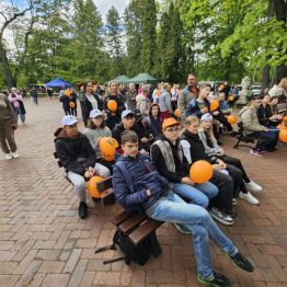 Uczniowie w Parku Miejskim