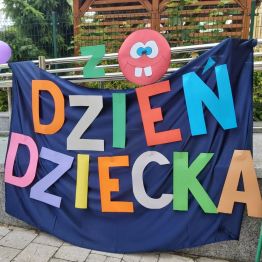 Kolorowy napis :Dzień Dziecka