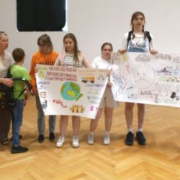 Młodzież naszego Ośrodka podczas finałowego występu