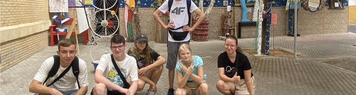 Uczniowie podczas zwiedzania Hiszpanii