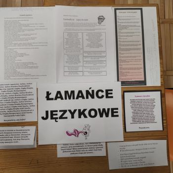 Teksty z wierszykami logopedycznymi.