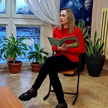 Bajka terapeutyczna czytana przez psychologa