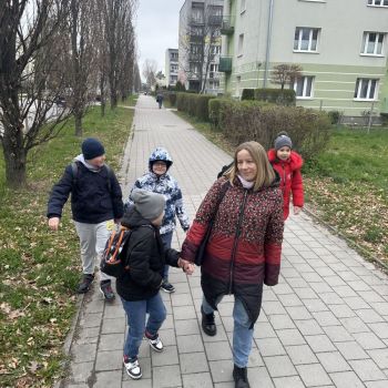 Wyjście do oddziału Poczty Polskiej